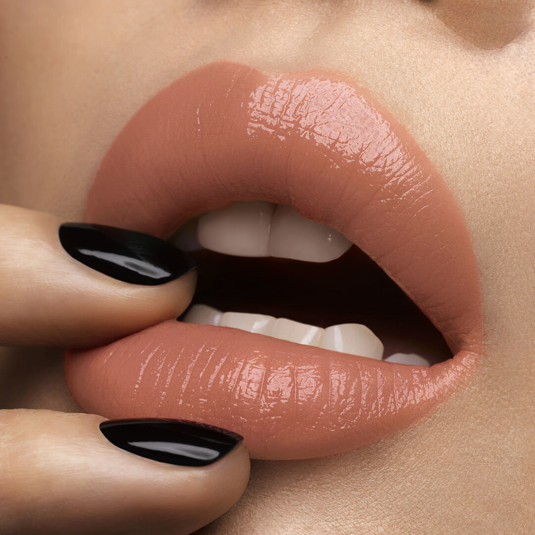 Yves Saint Laurent YVES SAINT-LAUREN MAQUILHAGEM Rouge Volupté Shine