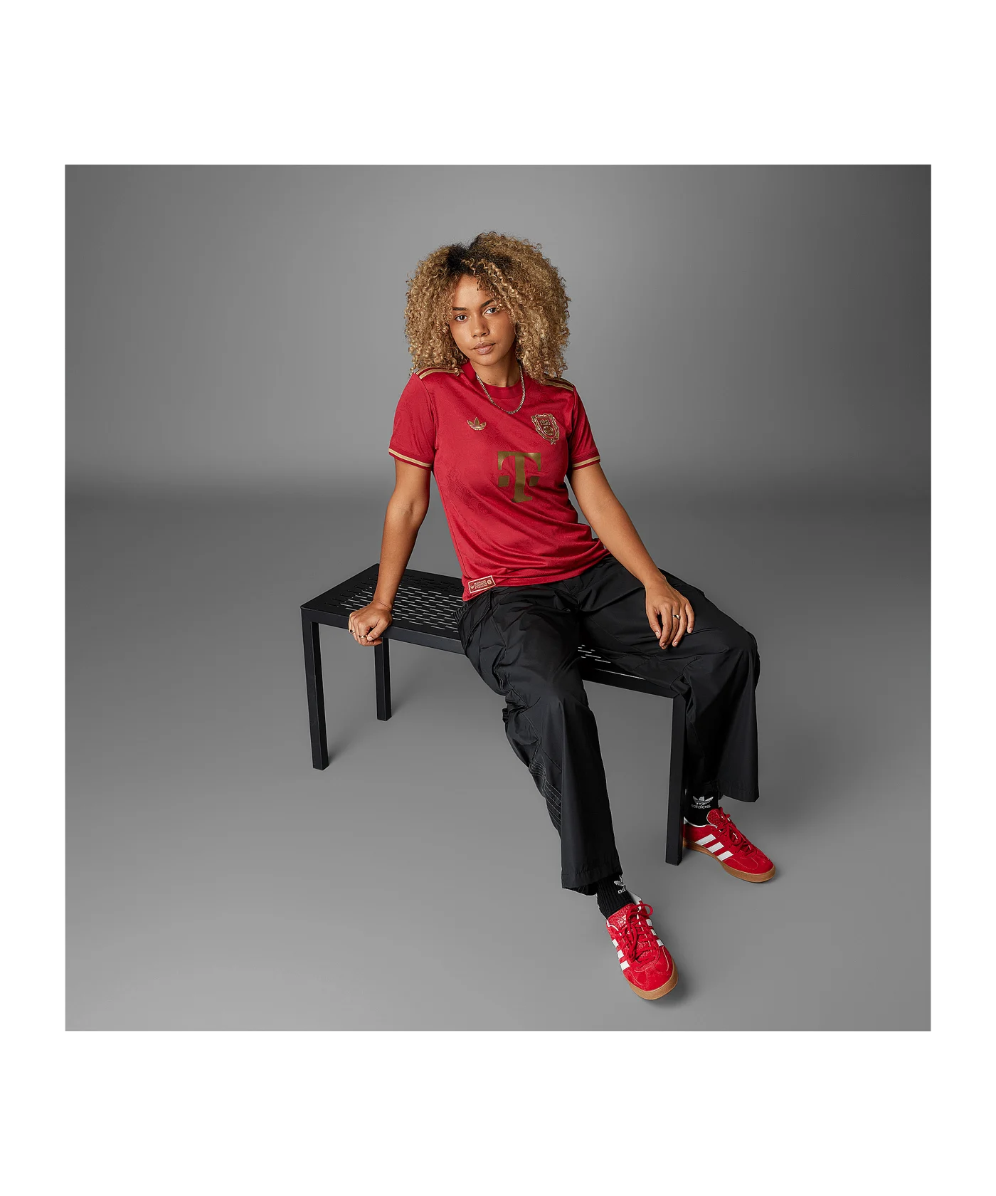 adidas Originals FC Bayern München 125th Anniversary Trikot Damen Rot