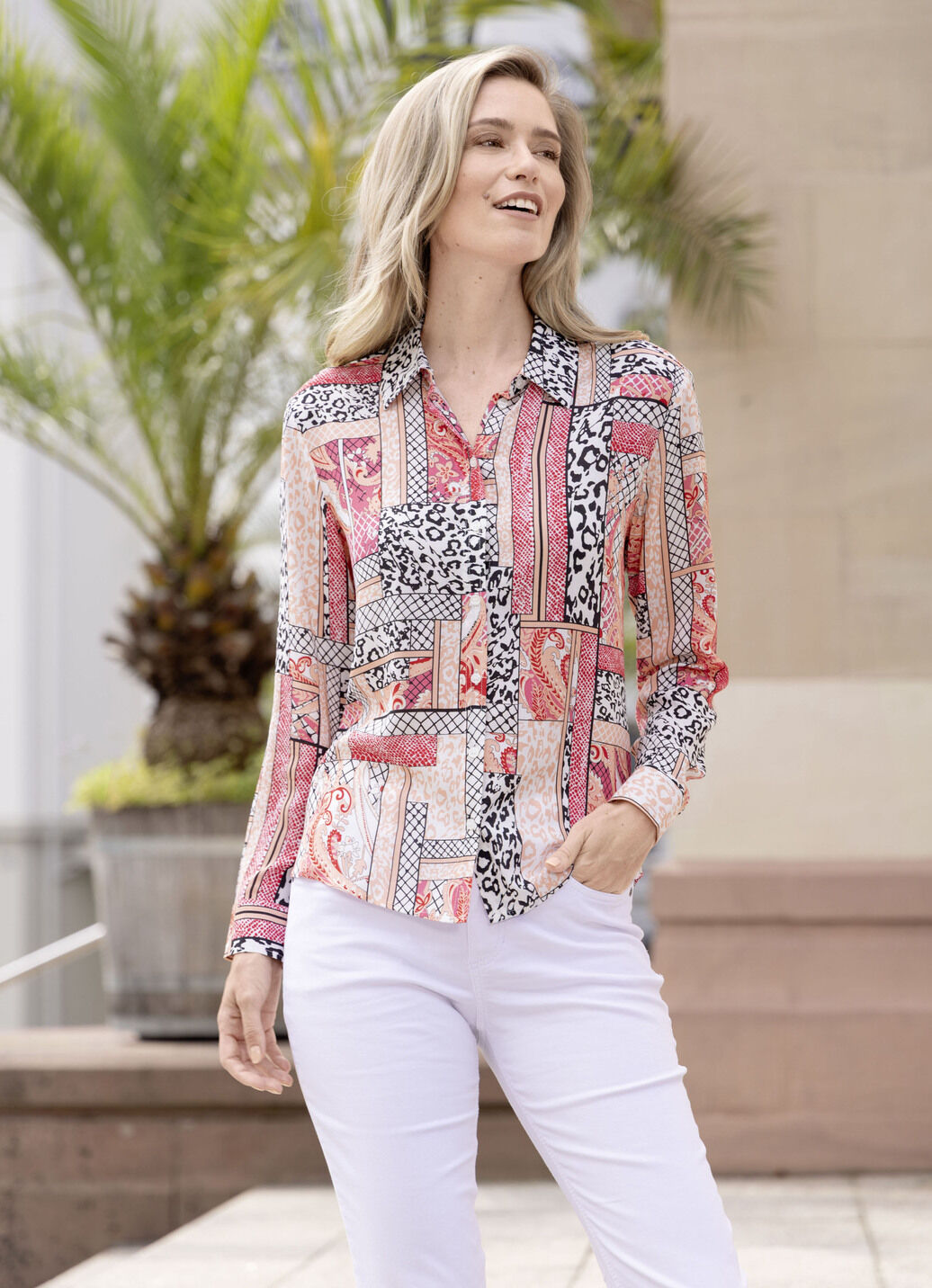 Bluse mit schönem Dessin