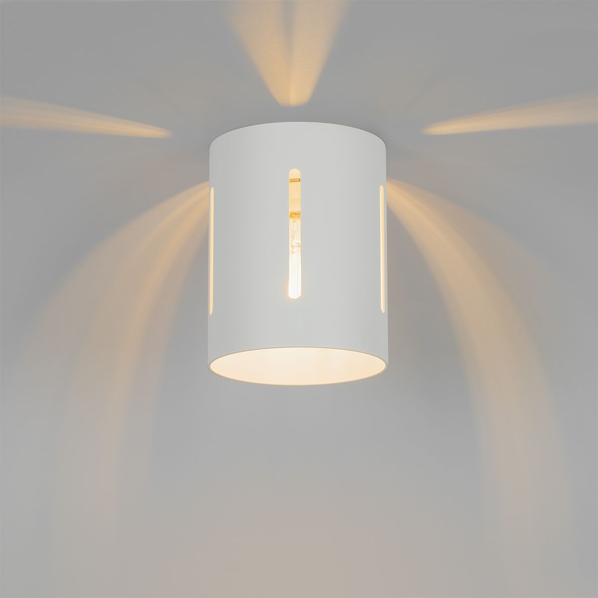 Design plafondlamp wit met lichteffect - Yana