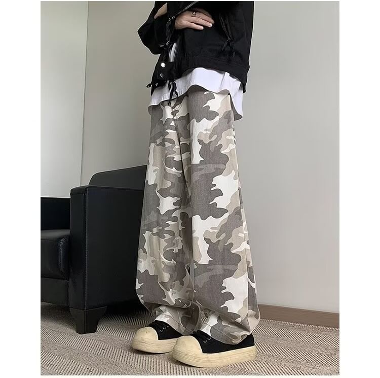 Nikoflin - Middelhoge camouflagebroek met rechte pijpen