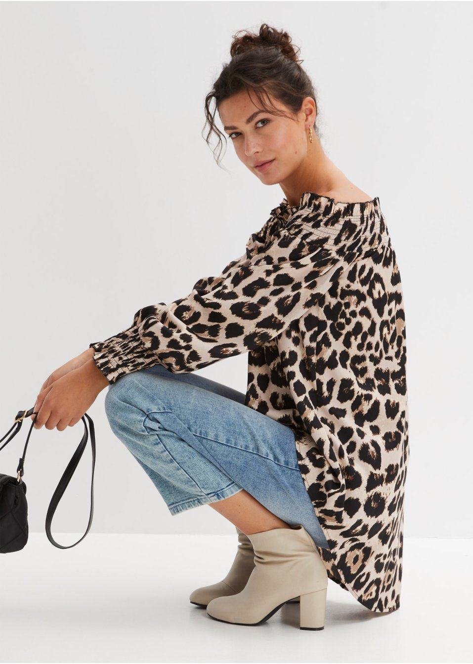 Blouse courte-longue