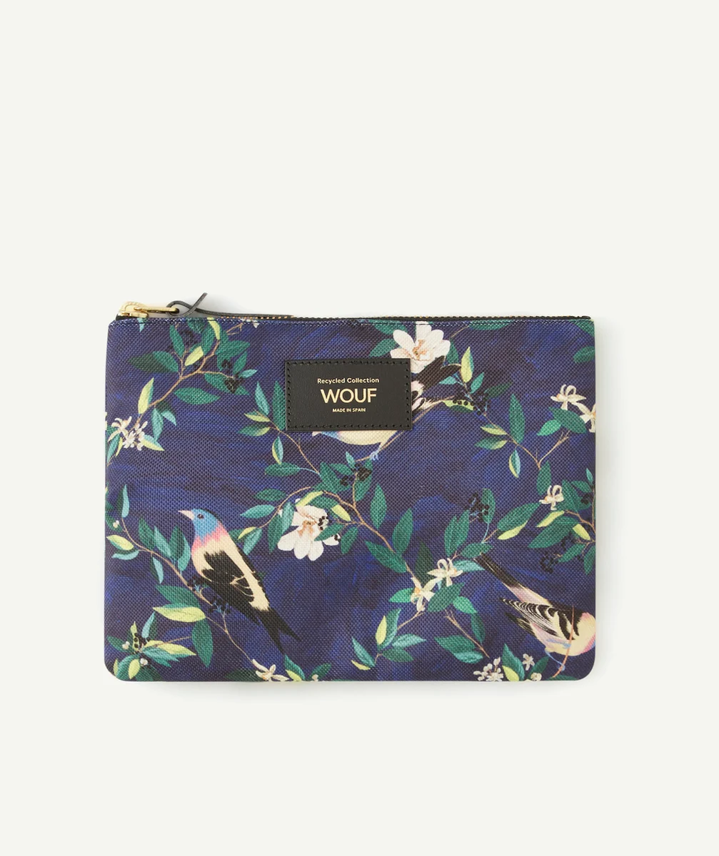 WOUFPETITE POCHETTE EN FIBRES RECYCLÉES BLEUE ET IMPRIMÉE OISEAUX