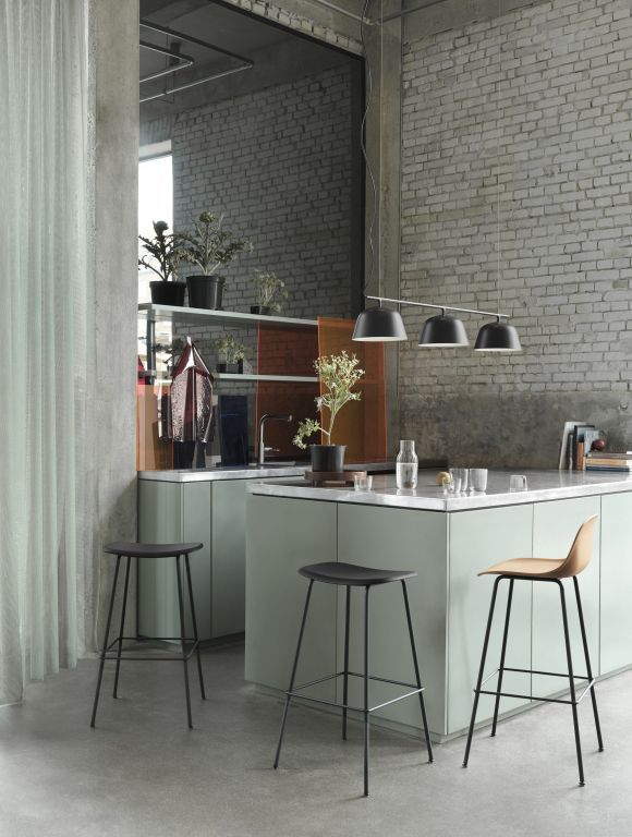 Muuto Fiber Tube barkruk 75cm Dusty Green