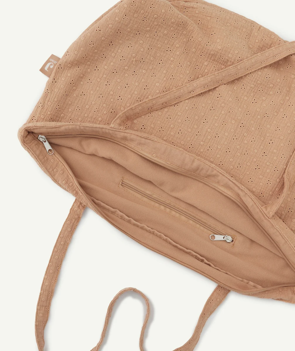 JOLLEINSAC MARRON BRODÉ ET AJOURÉ
