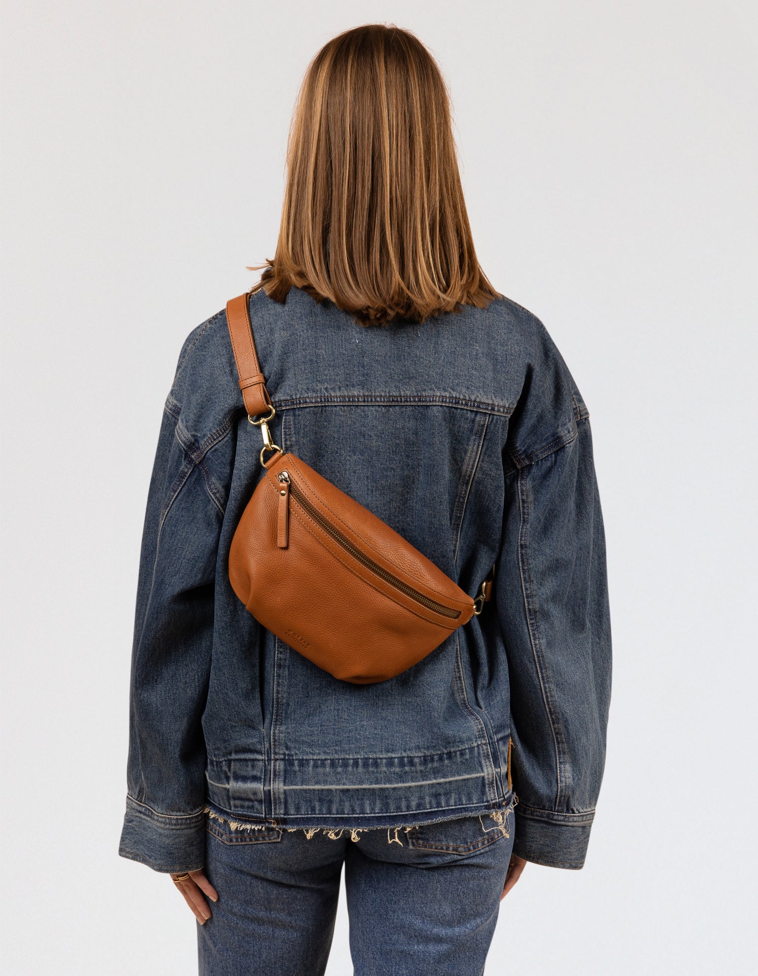 Milo - Wild Oak Soft Grain Leather