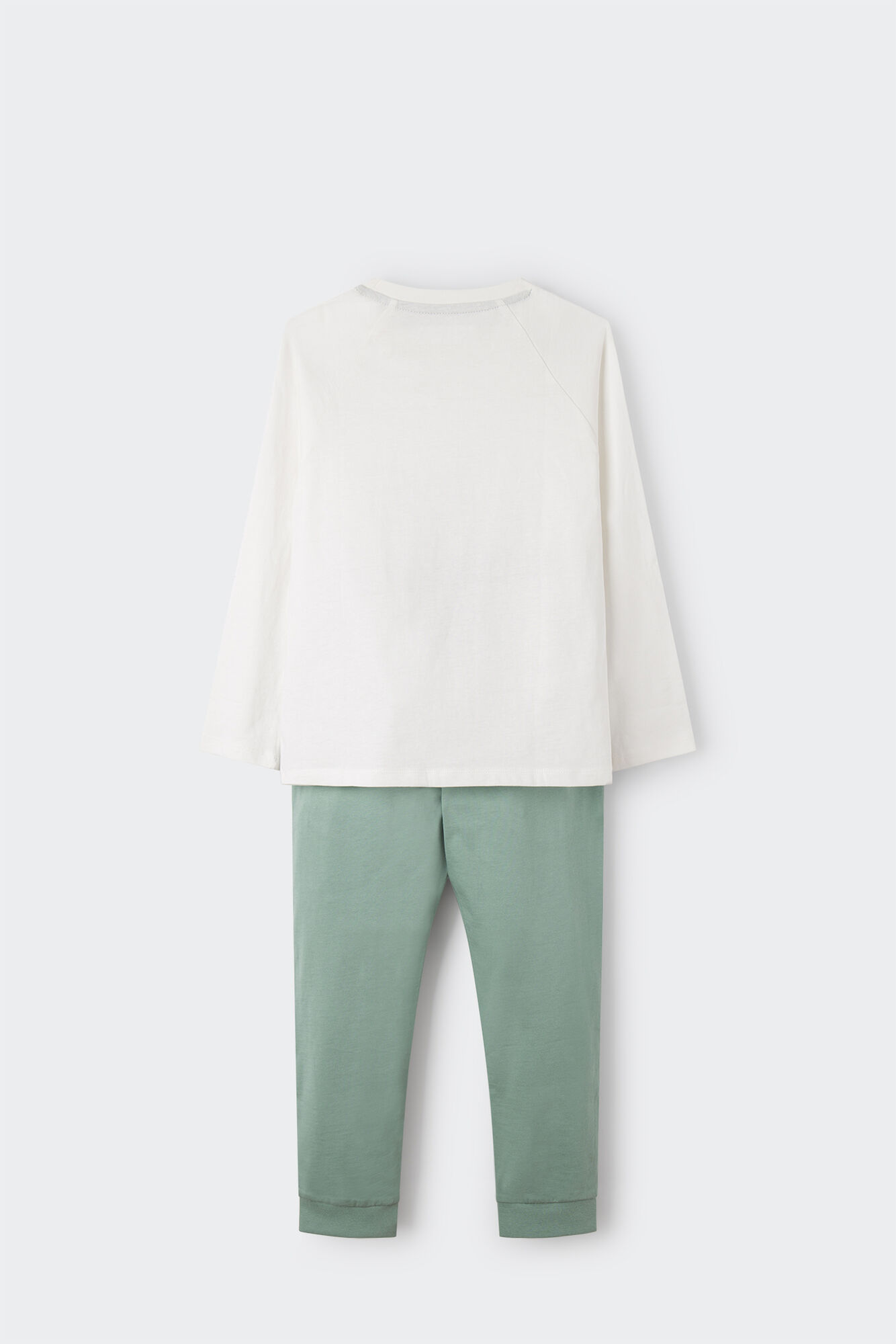 Pijama infantil de algodão com estampa de estrelas.