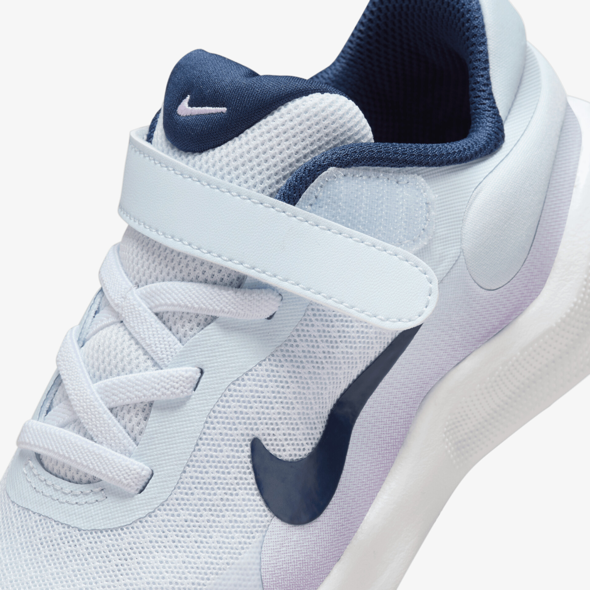 Nike Kinder Sneaker Low Revolution 7 - lila | Jetzt bei reno.de