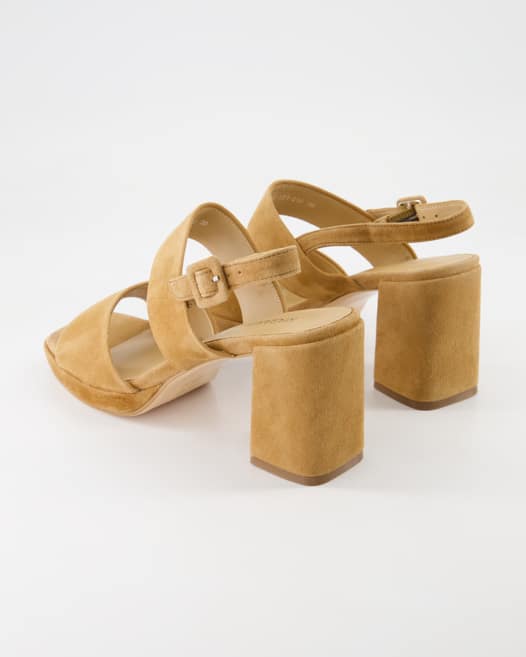 Regarde Le Ciel Annabel 02 Sandalen in Braun