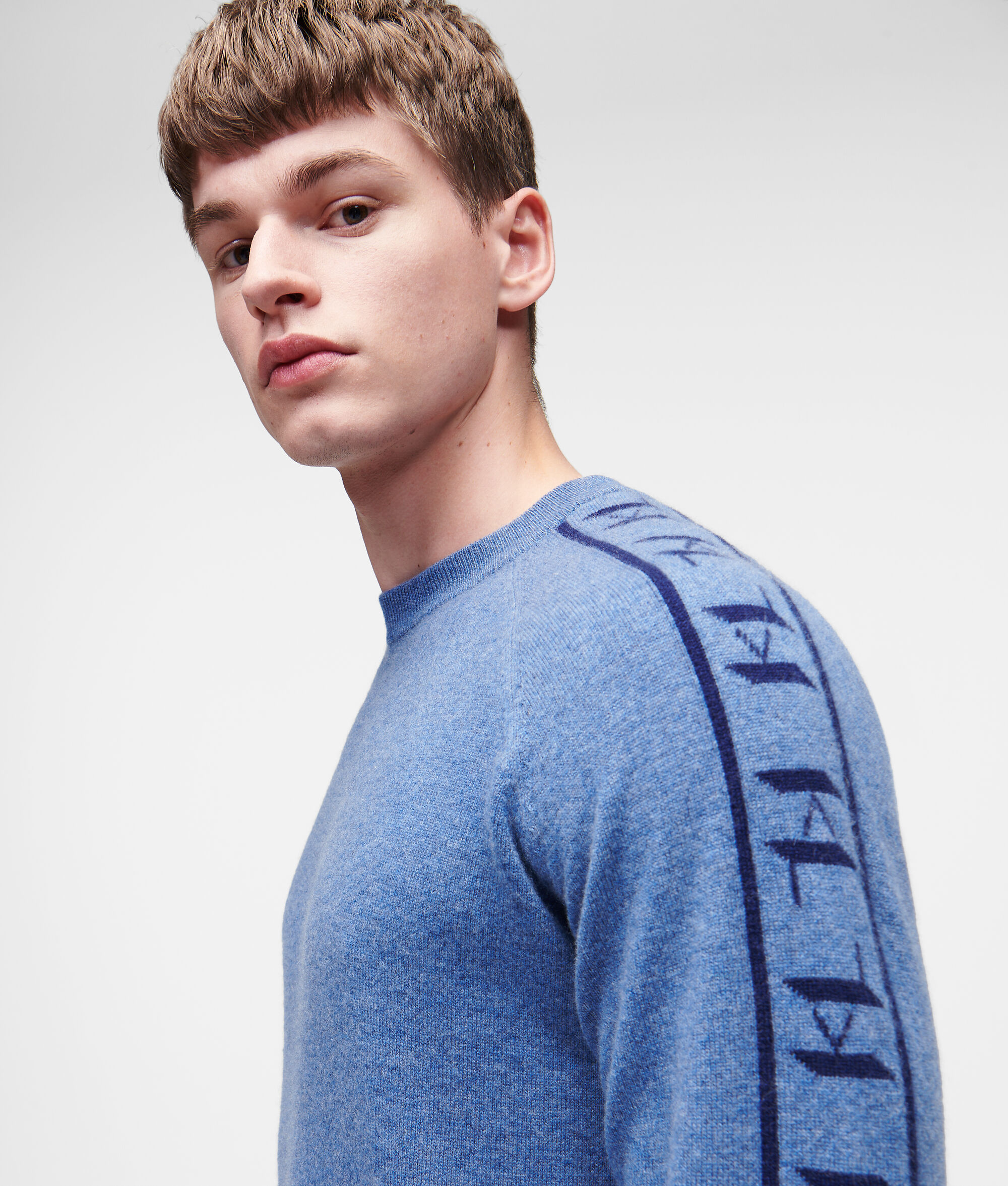 PULL KL MONOGRAM EN CACHEMIRE JACQUARD