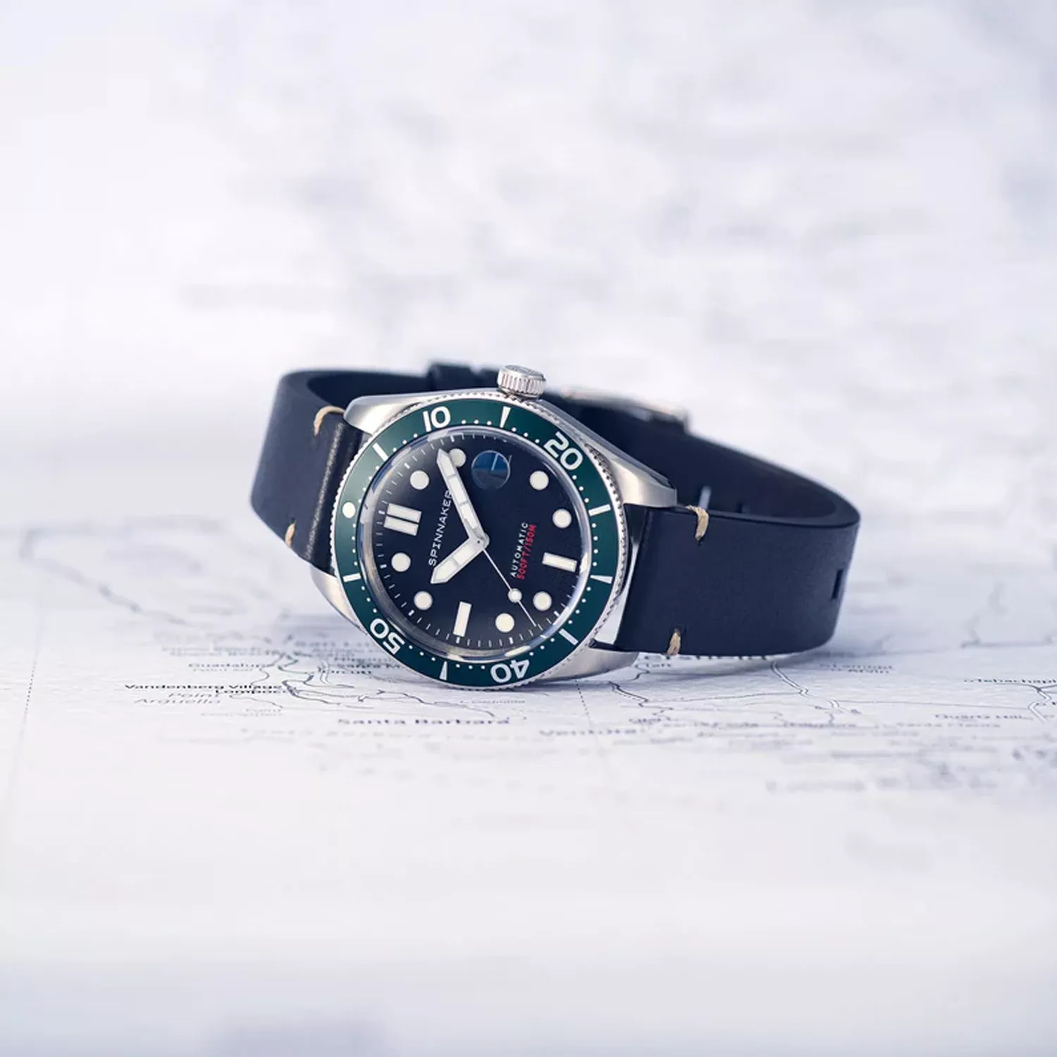 Spinnaker Croft Mid-Size Nomad SP-5100-02