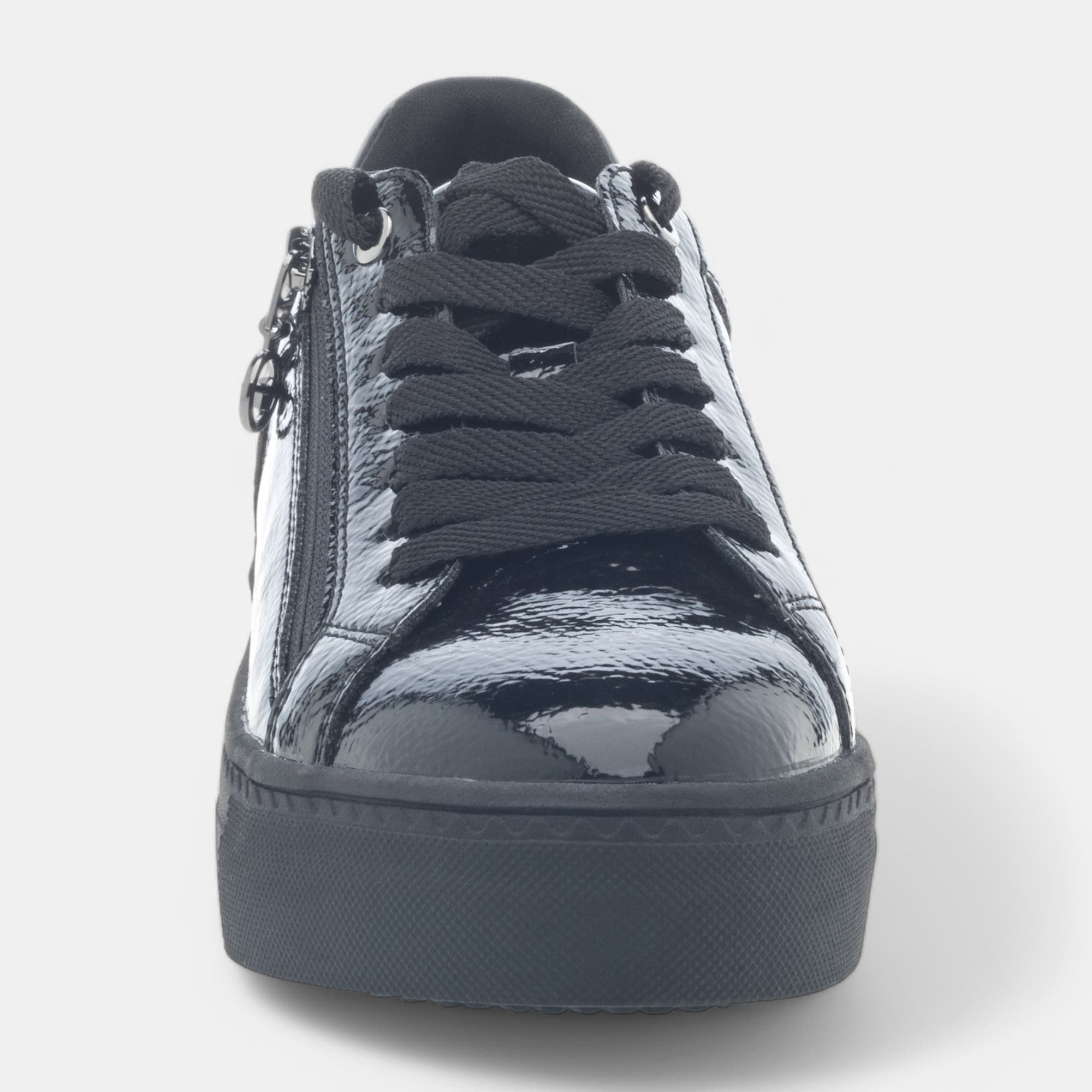 Baskets basses Femme noir vernis