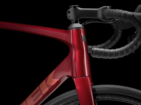 ÉMONDA ALR 5 crimson Rennvelo  crimson to dark carmine fade  54 CM