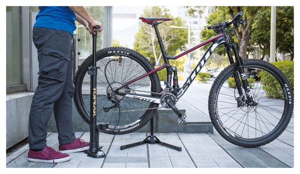 Pompe à Pied Topeak Joe Blow Tubi 2Stage (Max 160 psi / 11 bar) Noir / Or
