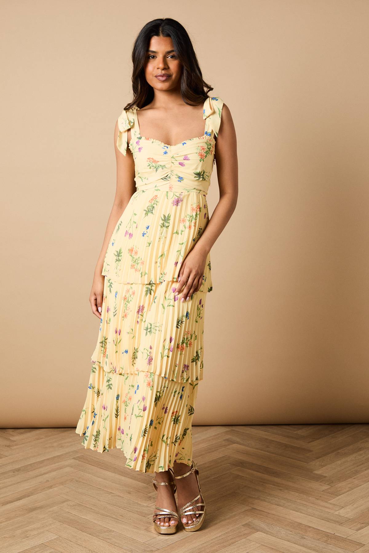 Oasis Robe Midi Plissée à Fleurs avec Bretelles Nouées Petite Taille