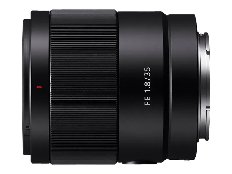 Sony SEL35F18F - Vidvinkel objektiv - 35 mm - f/1.8 FE - Sony E-mount - for Cinema Line; a VLOGCAM; a1; a1 II; a6700; a7 IV; a7C; a7C II; a7CR; a7R V; a7s III; a9 III