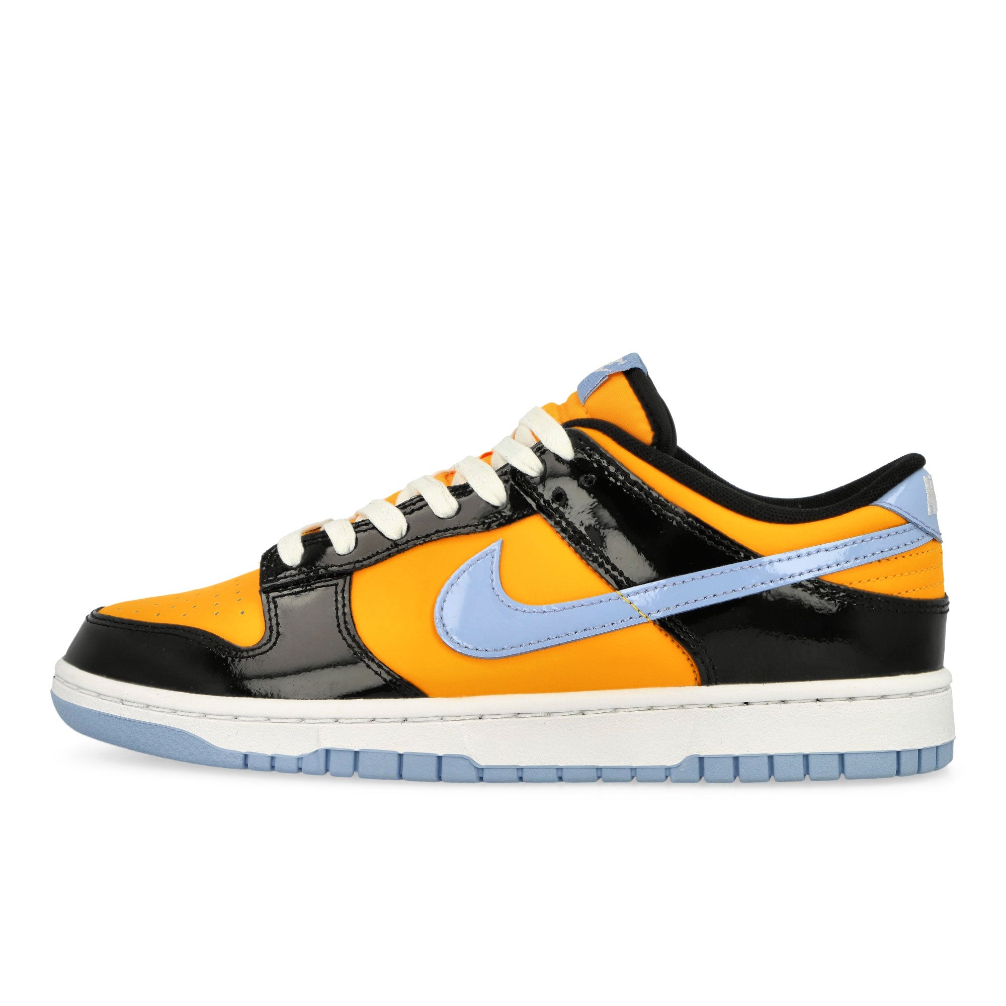 Nike<br>Dunk Low Retro SE