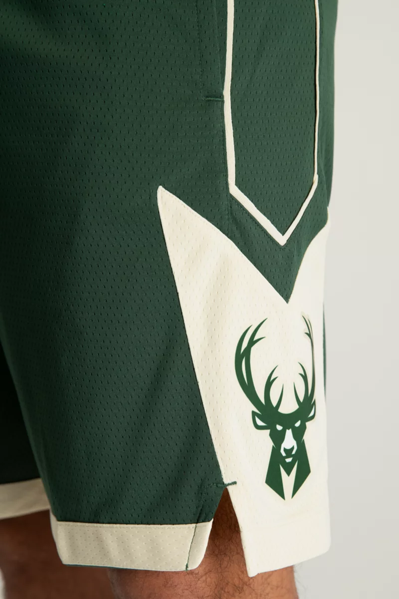 Nike Milwaukee Bucks Herren Basketballshort