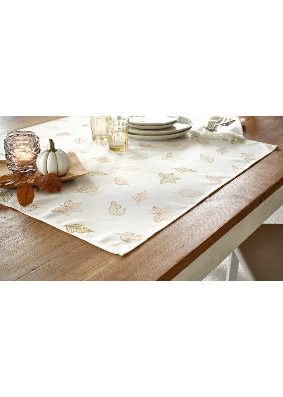 Nappe avec imprimé feuilles