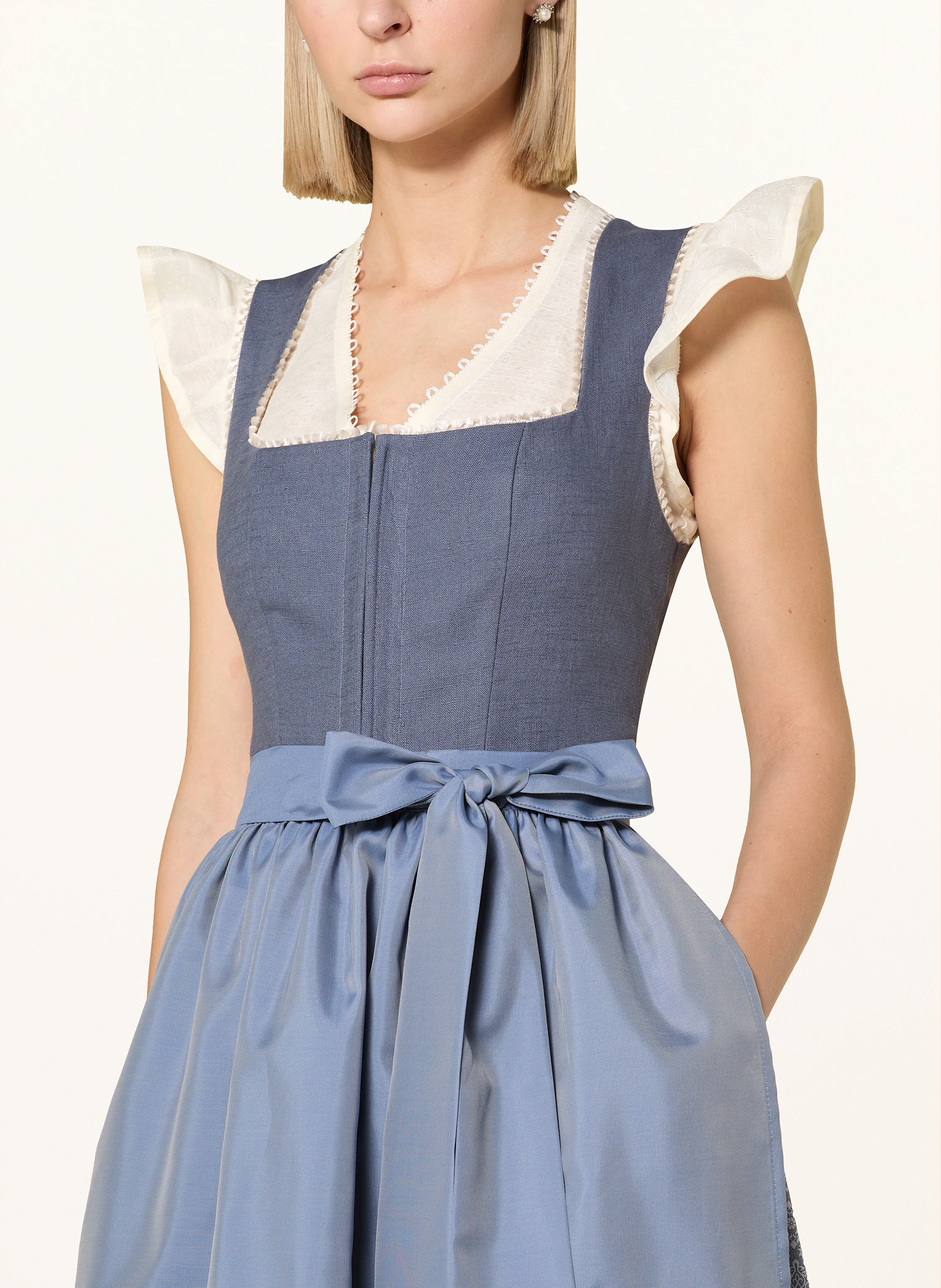 KINGA MATHE Dirndlbluse mit Leinen und Volants