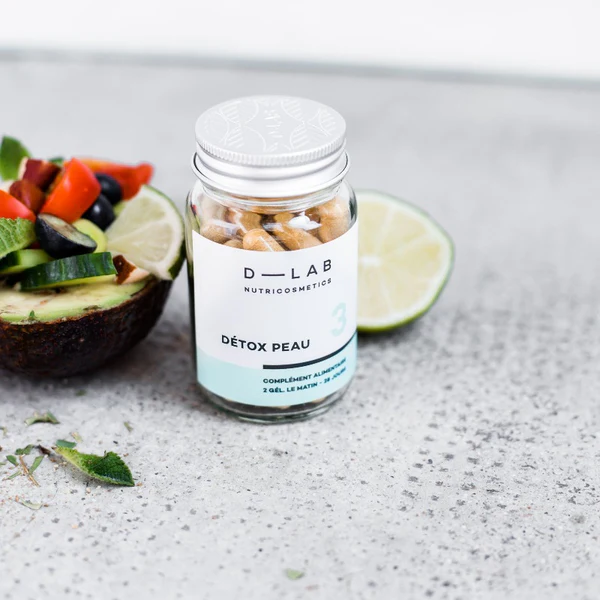 D-lab Détox Peau | Peau capricieuse flacon en verre de 28 gélules végétales. cure de 28 jours
