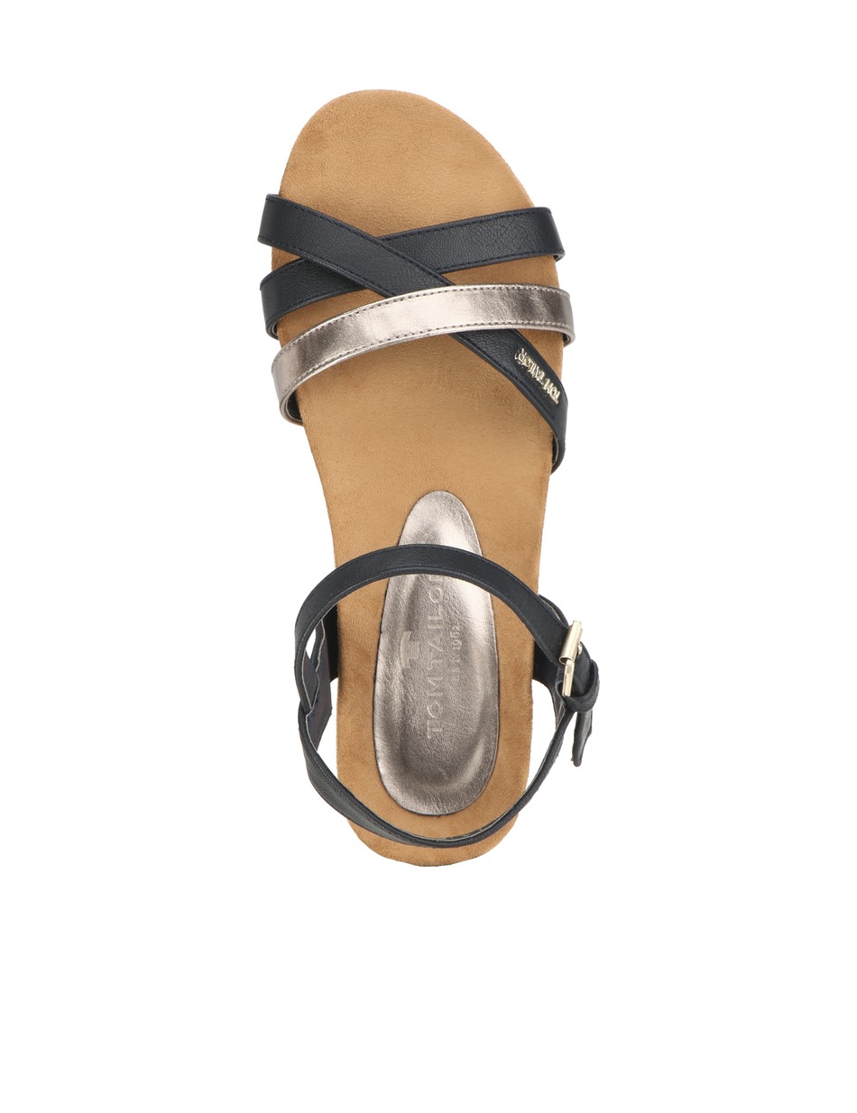 Klassische Sandalen