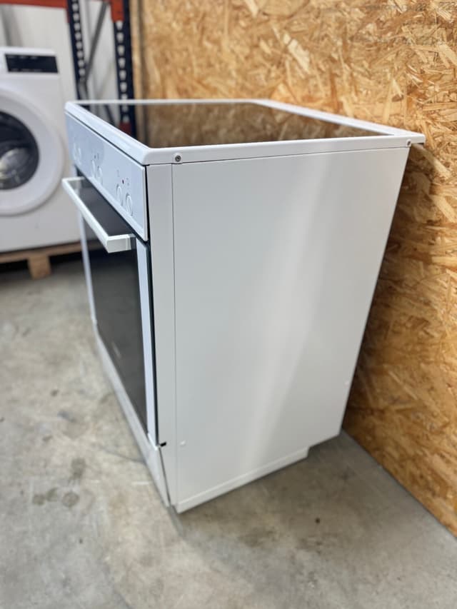 Bosch keramisk komfur HCE722123U