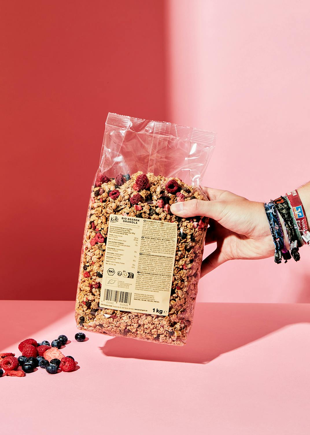 Crunchy Bio Beeren Granola 1 kg