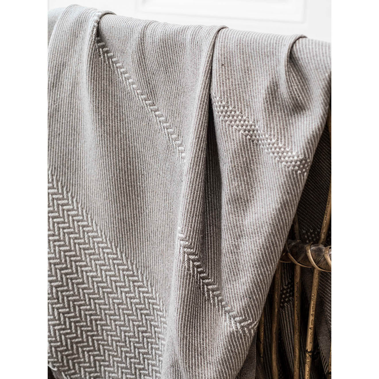 Febronie Plaid Oslo Jacquard gris moyen
