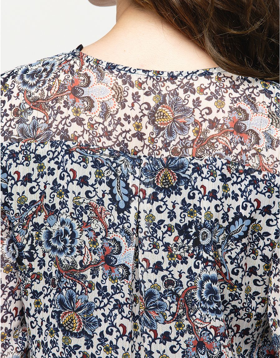 Blouse motifs fleurs
