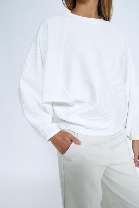 Minus witte dames sweater