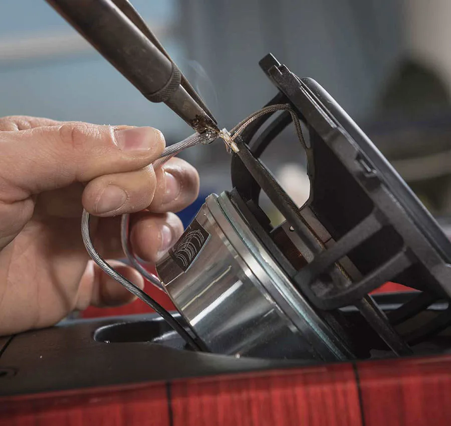 Sonus Faber Guarneri Tradition Rouge (la paire) Enceintes bibliothèque