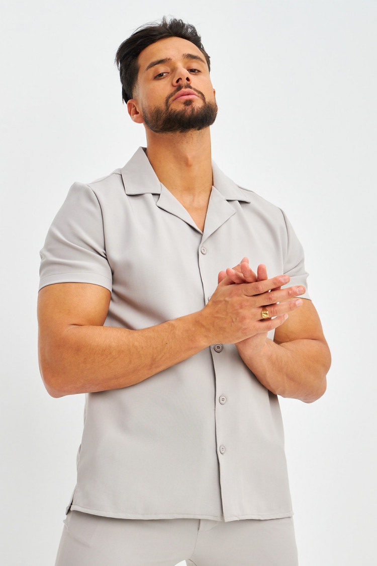Chemise grise manches courtes