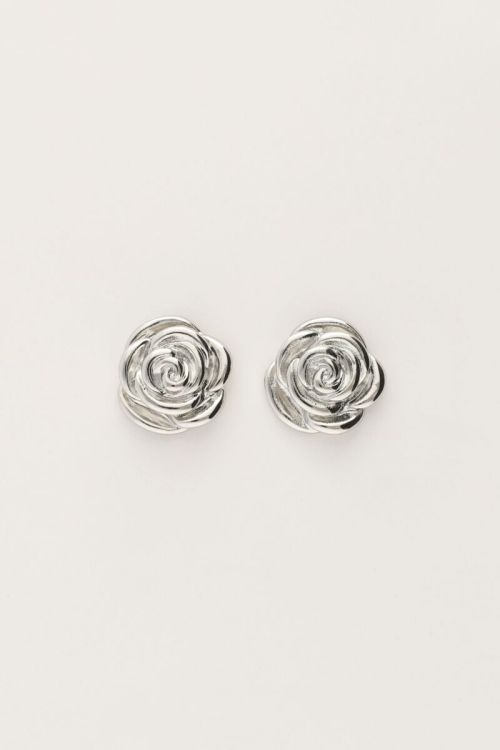 Vintage statement studs roos