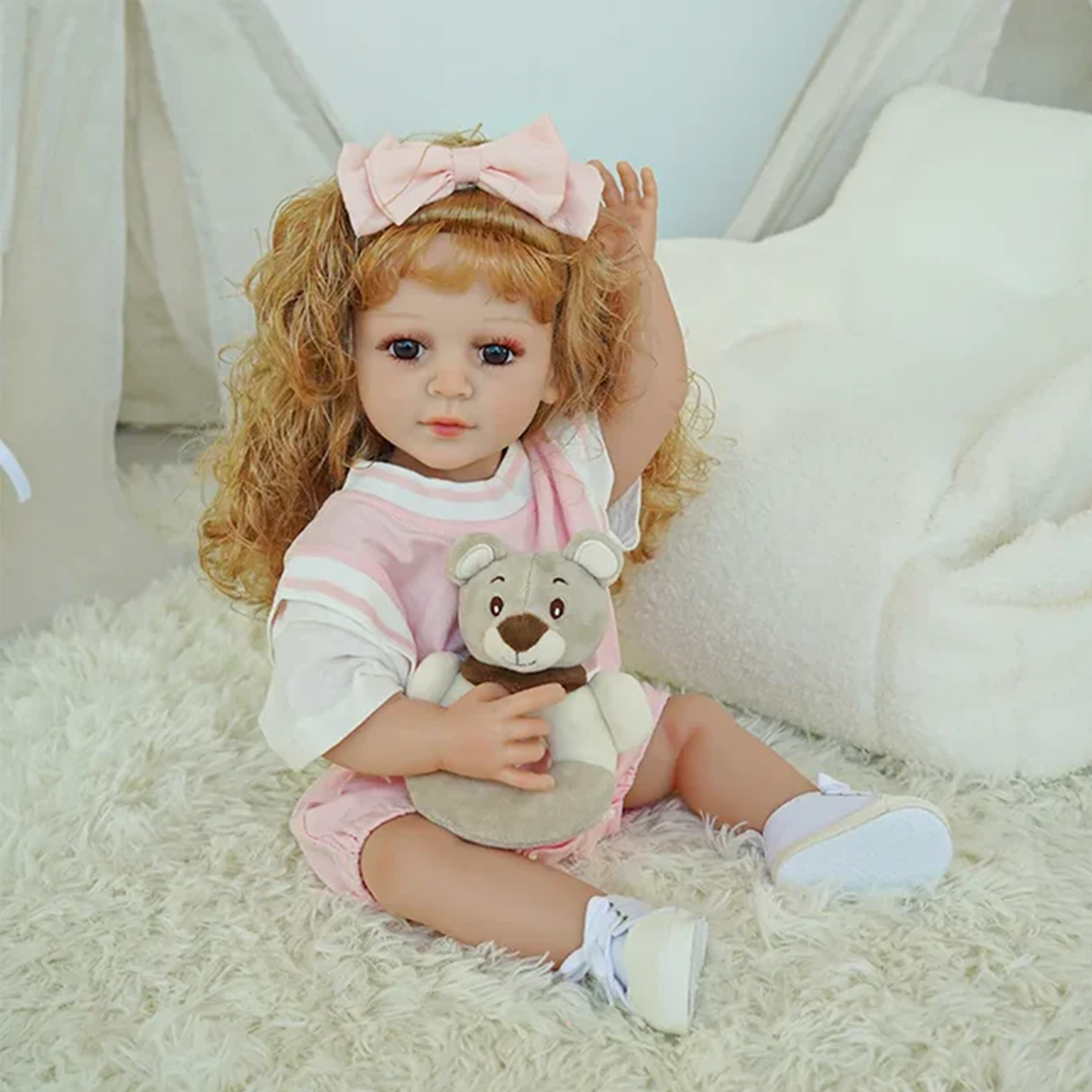 (55cm) Reborn Baby Puppe Lebensechte Kinder Spiel Puppe Toddler Doll inkl. Kleidung / Accessoires (Batteriebetrieben) - Rosa T-Shirt