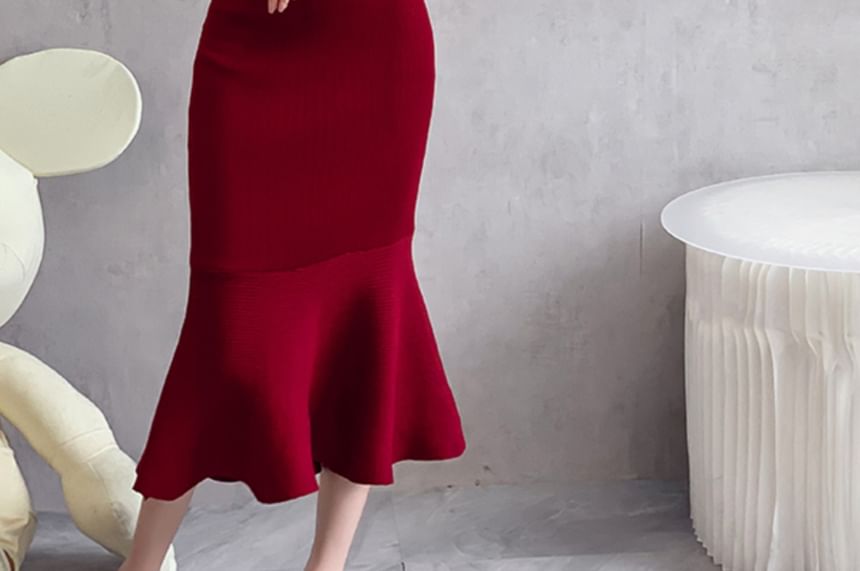 Dragan Pulse - Off-Shoulder Lange Mouw Effen Geribbelde Midi Gebreide Zeemeerminjurk