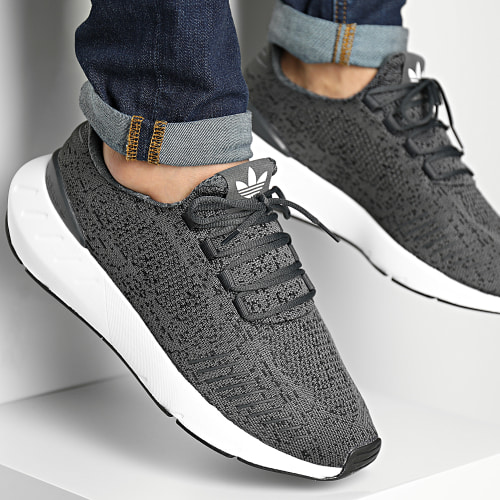 Baskets Swift Run 22 Decon GW6811 Grey Six Core Black