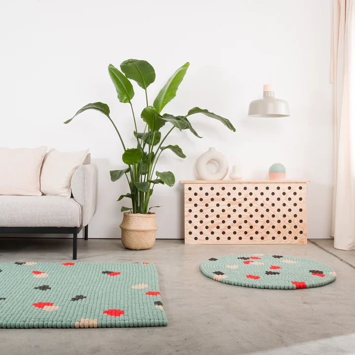 myfelt - Terra Ocean Filzkugelteppich, Ø 90 cm, türkis / rot / beige / grau