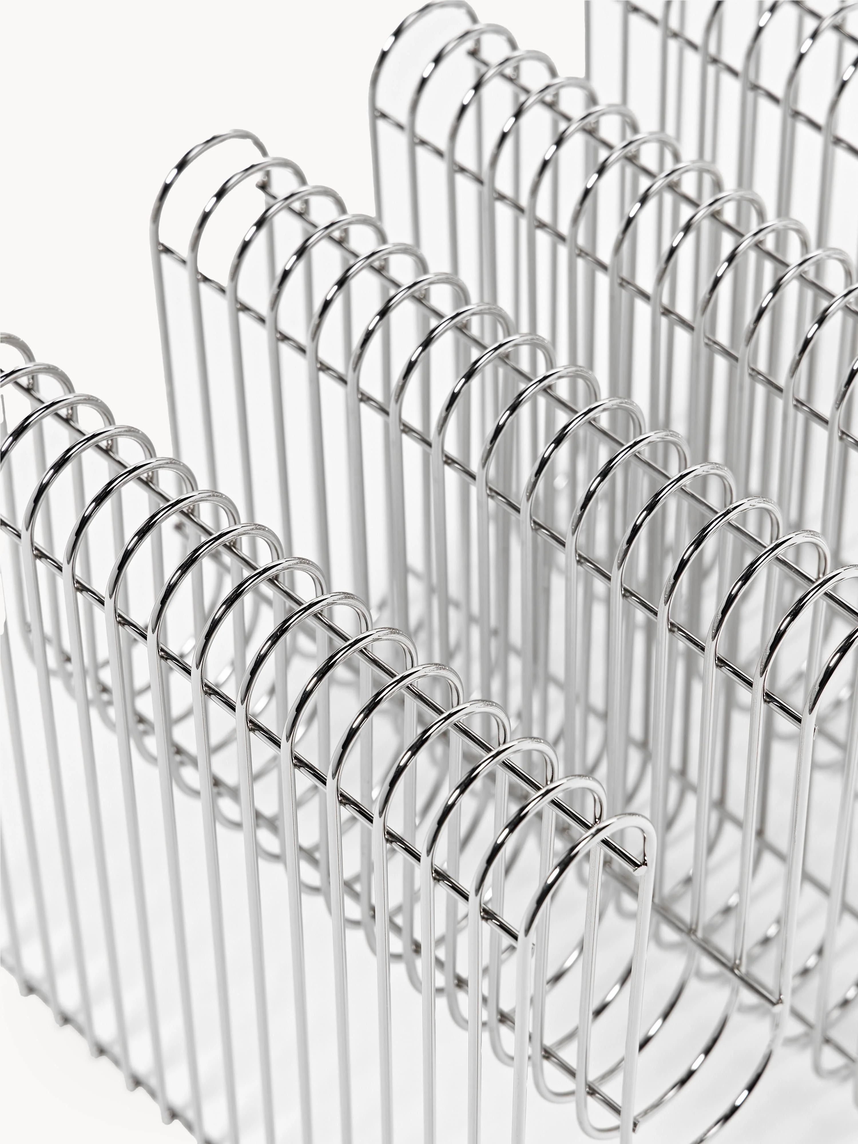 Metalen tijdschriftenhouder Curva
