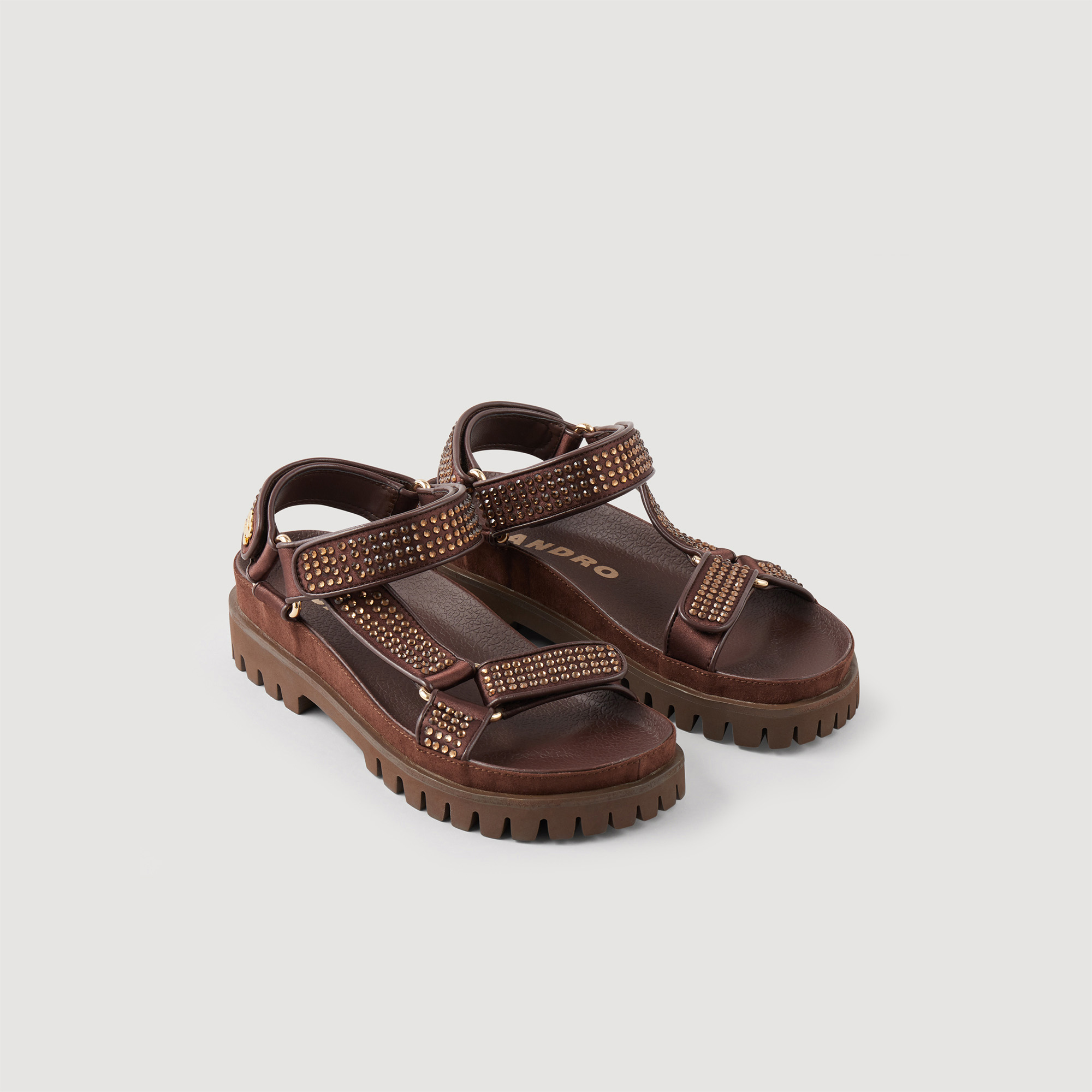Sandales ornees de strass