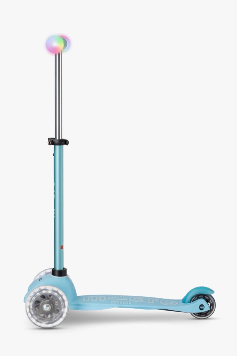 Micro Mini2Grow Deluxe Magic LED Scooter