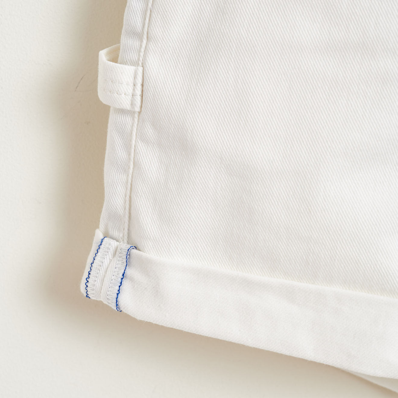 Bellerose Short en jean Petite coupe boyfriend blanc
