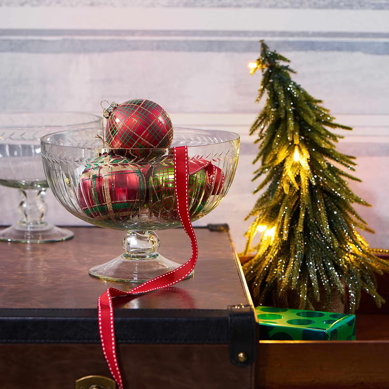 HANG ON Weihnachtskugel Ornament 2er-Set