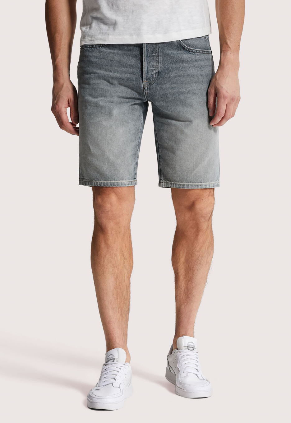 Cast Iron Valver Regular Fit Shorts