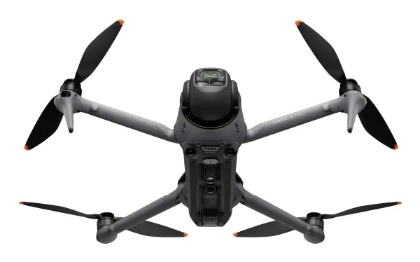 DJI Mavic 4 Pro Creator Combo - Quadcopter Drone - Bluetooth, RF-stiforbindelse