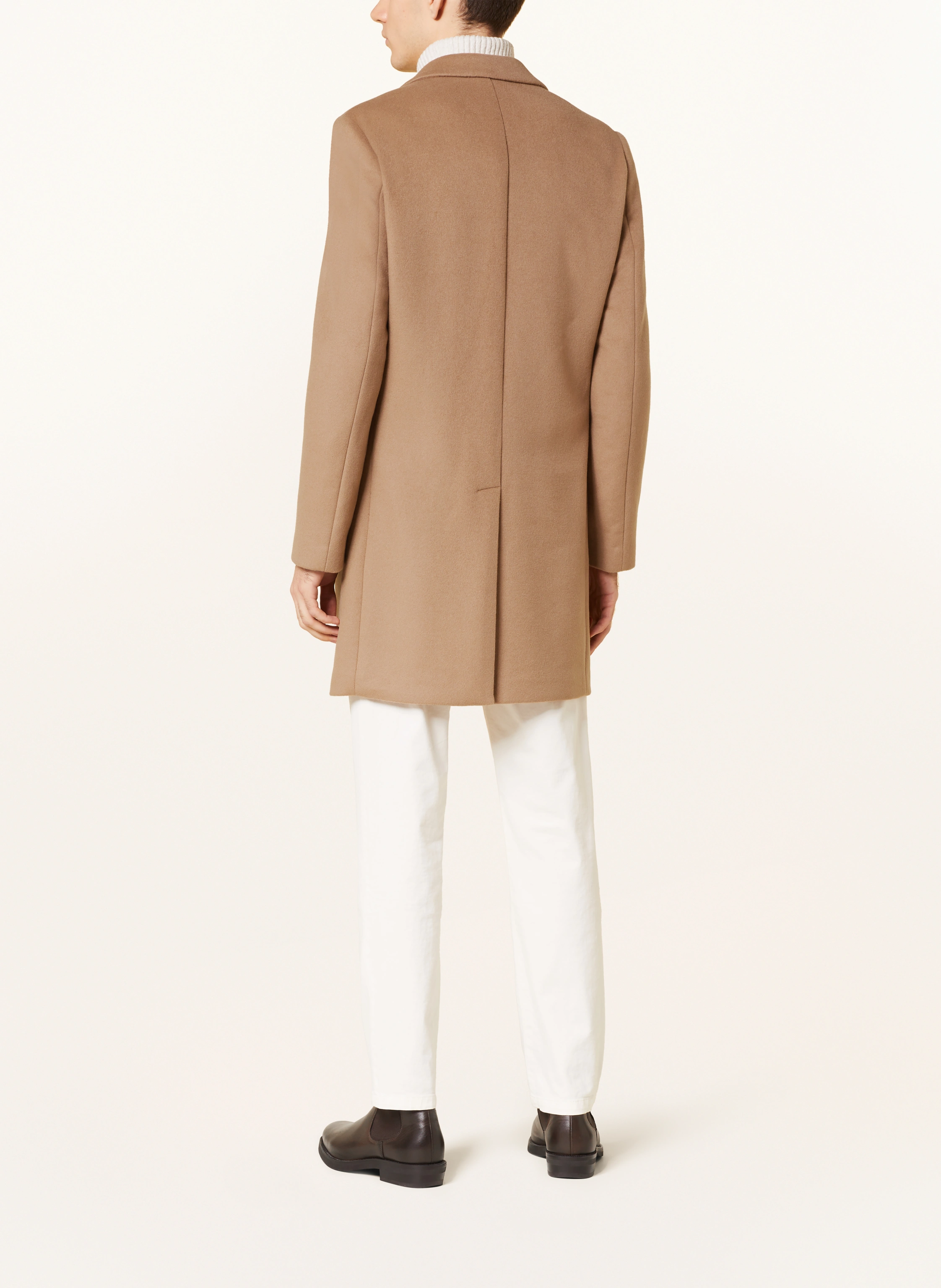 REISS Mantel GABLE