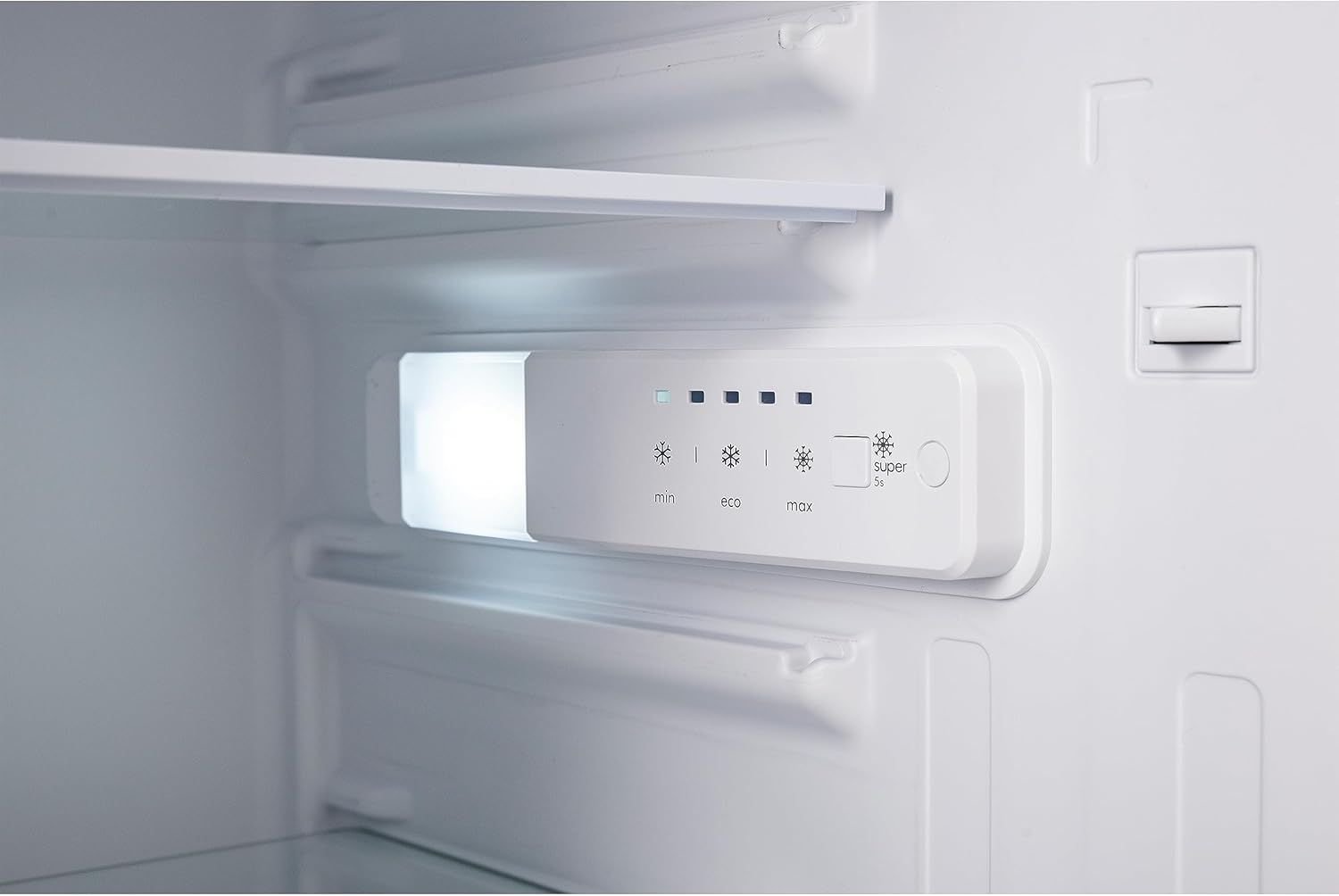 TELEFUNKEN EK102S160E Einbaukühlschrank ohne Gefrierfach | 102cm Nische | Schlepptür-Technik | 154 Liter Nutzinhalt | Temperaturregelung | Weiß