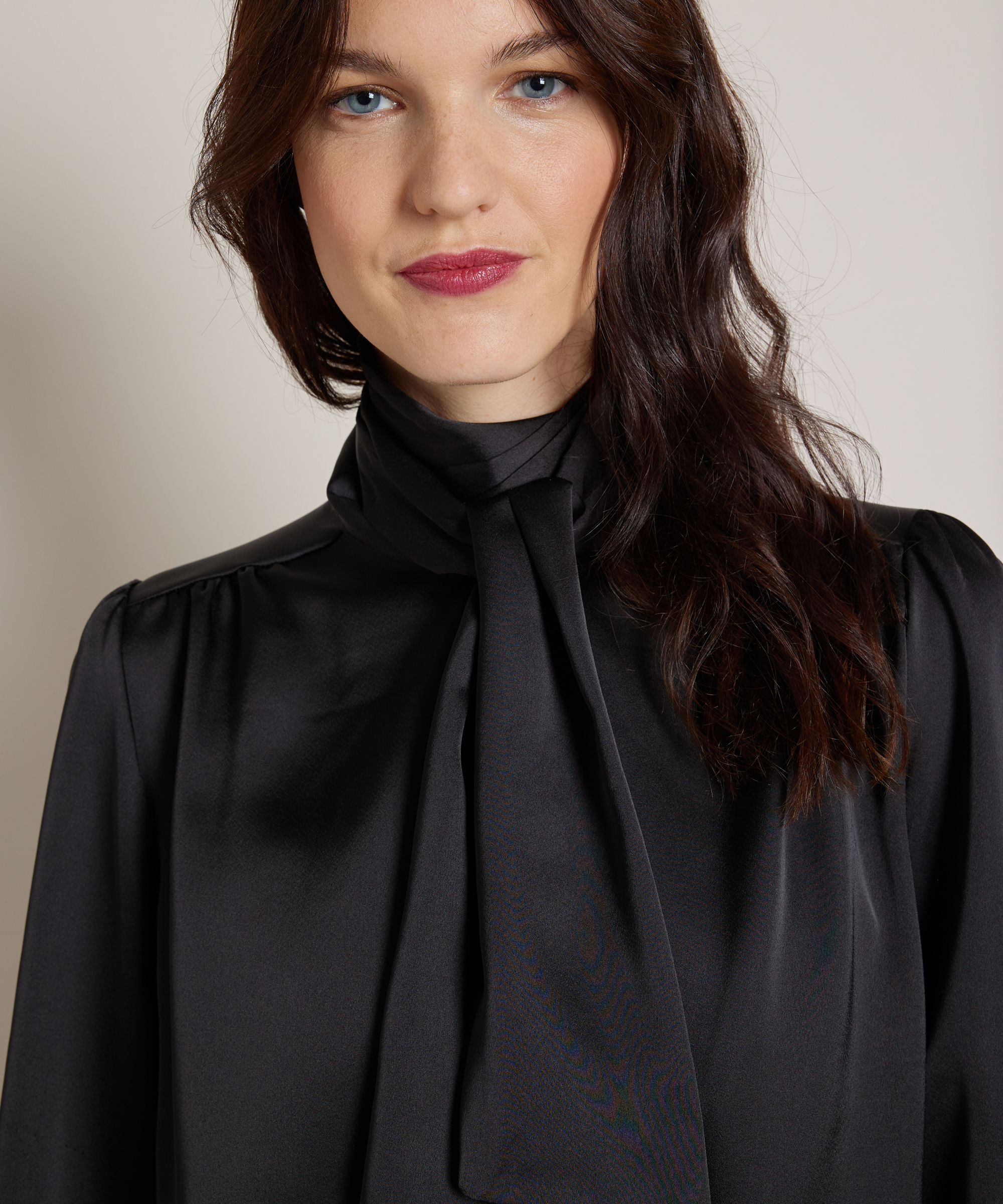blouse met strikkraag