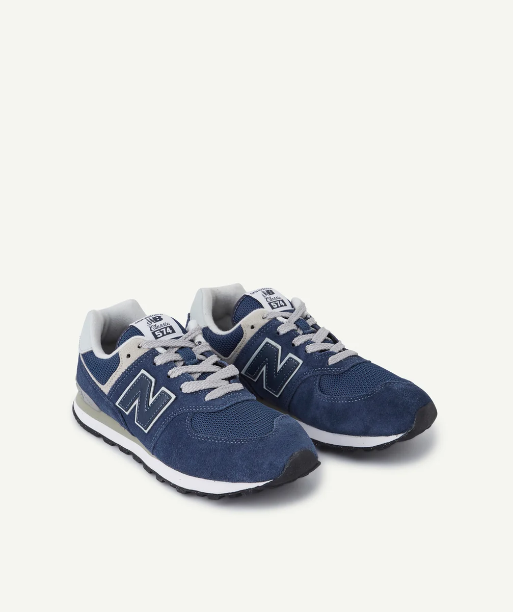 NEW BALANCEBASKETS 574 BLEUES ET DÉTAILS GRIS