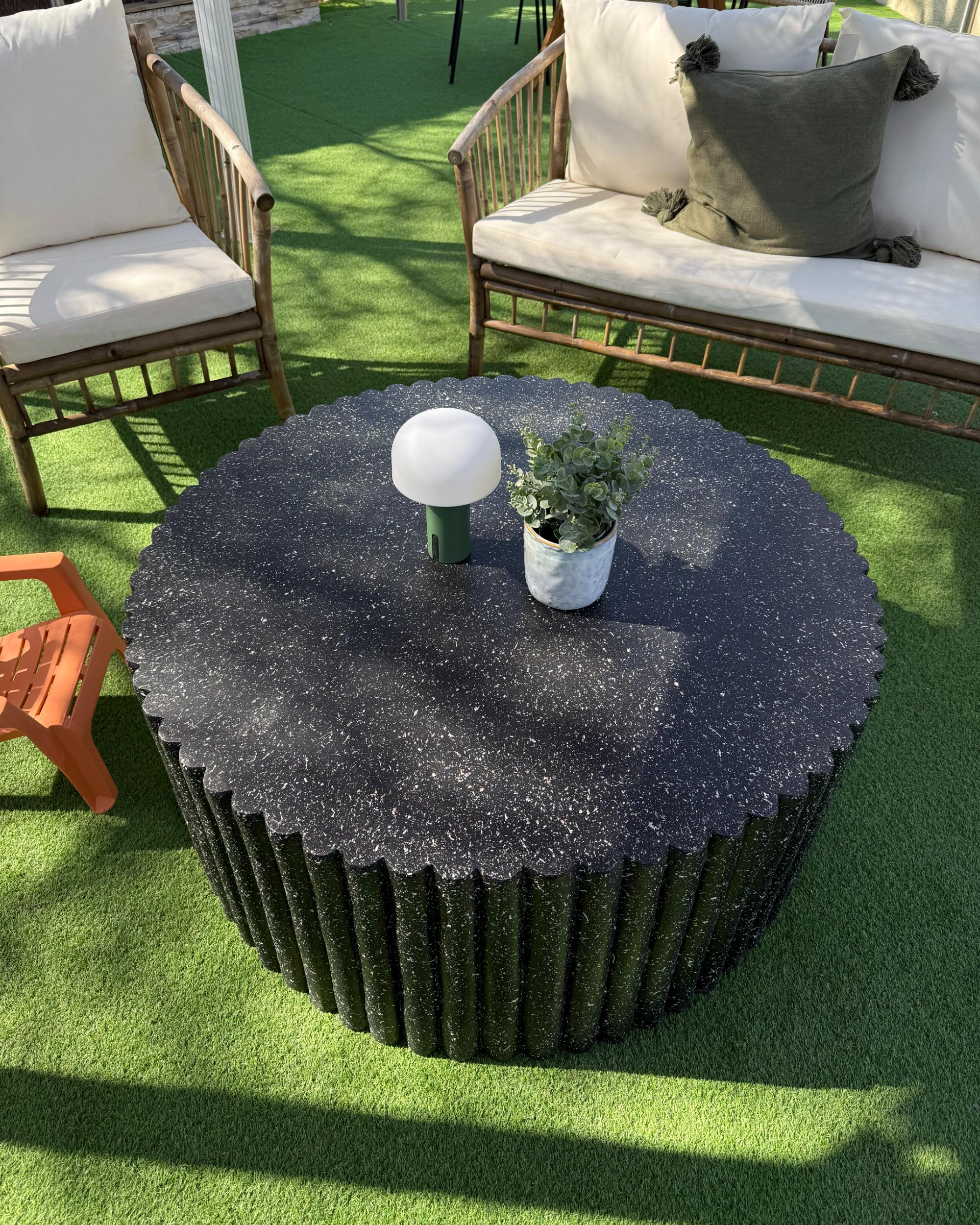Salontafel POZZA II 106 cm 106 cm Terrazzo-effect Zwart terrazzo